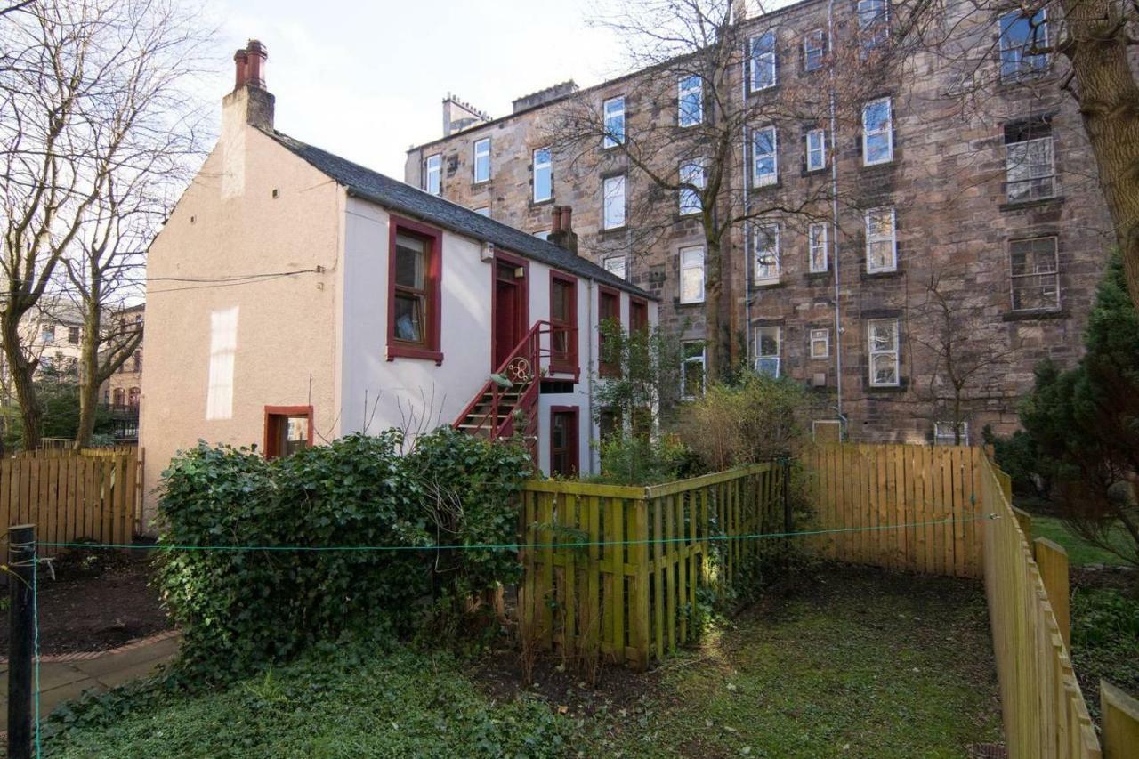 The Cottage. Woodlands, West End. Glasgow Exterior photo